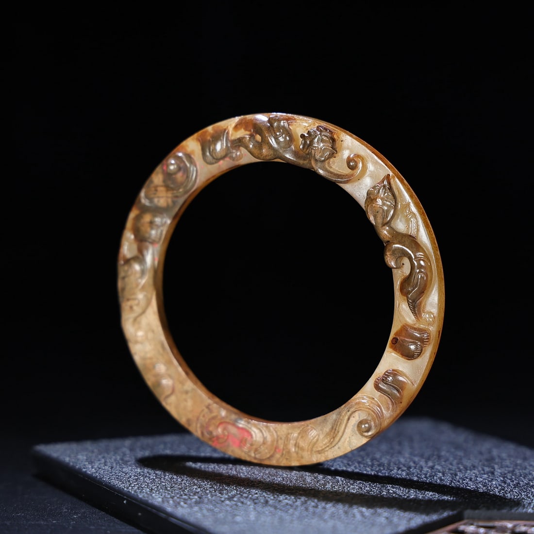 A Exquisite Hetian Jade Dragon Ring - 3