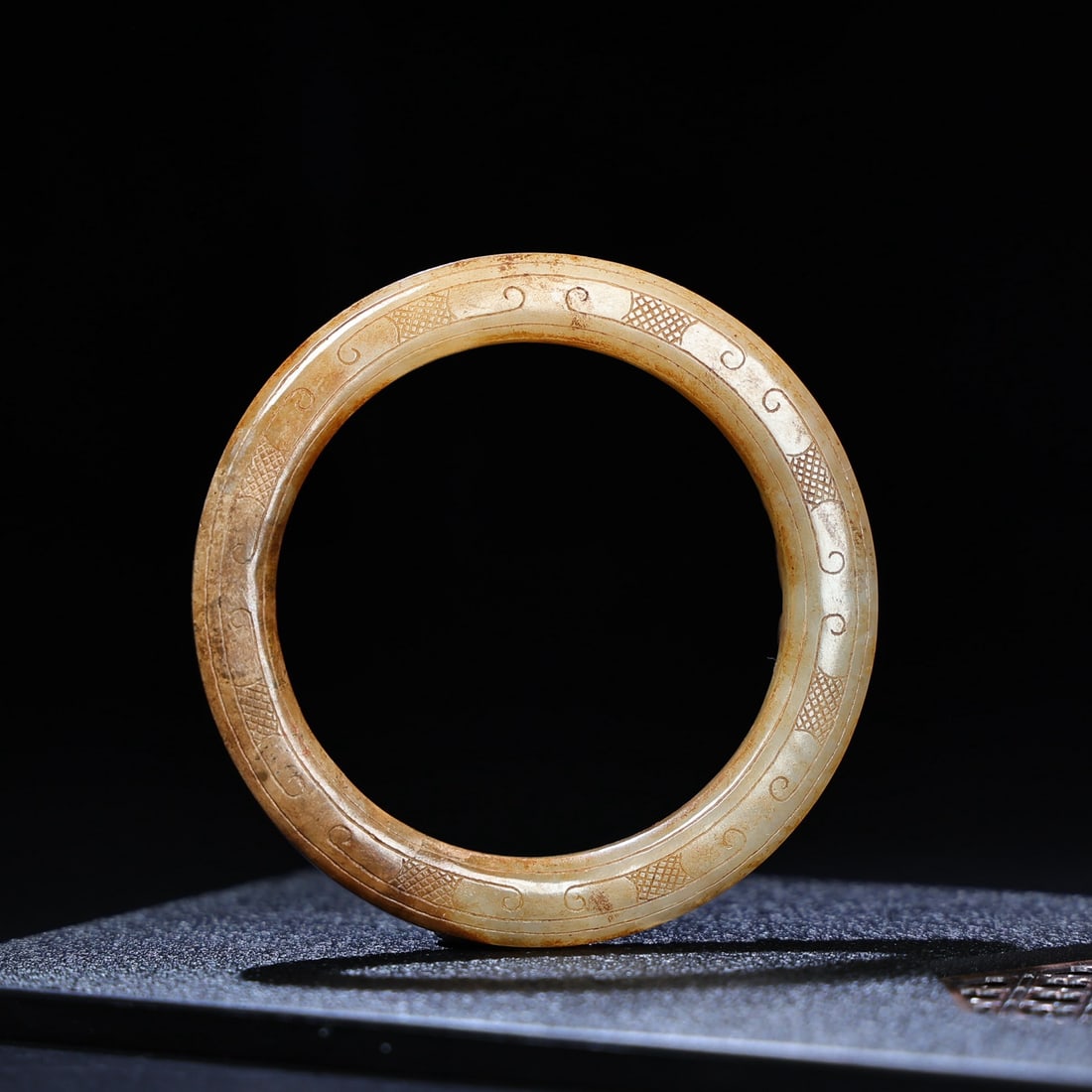 A Exquisite Hetian Jade Dragon Ring - 6