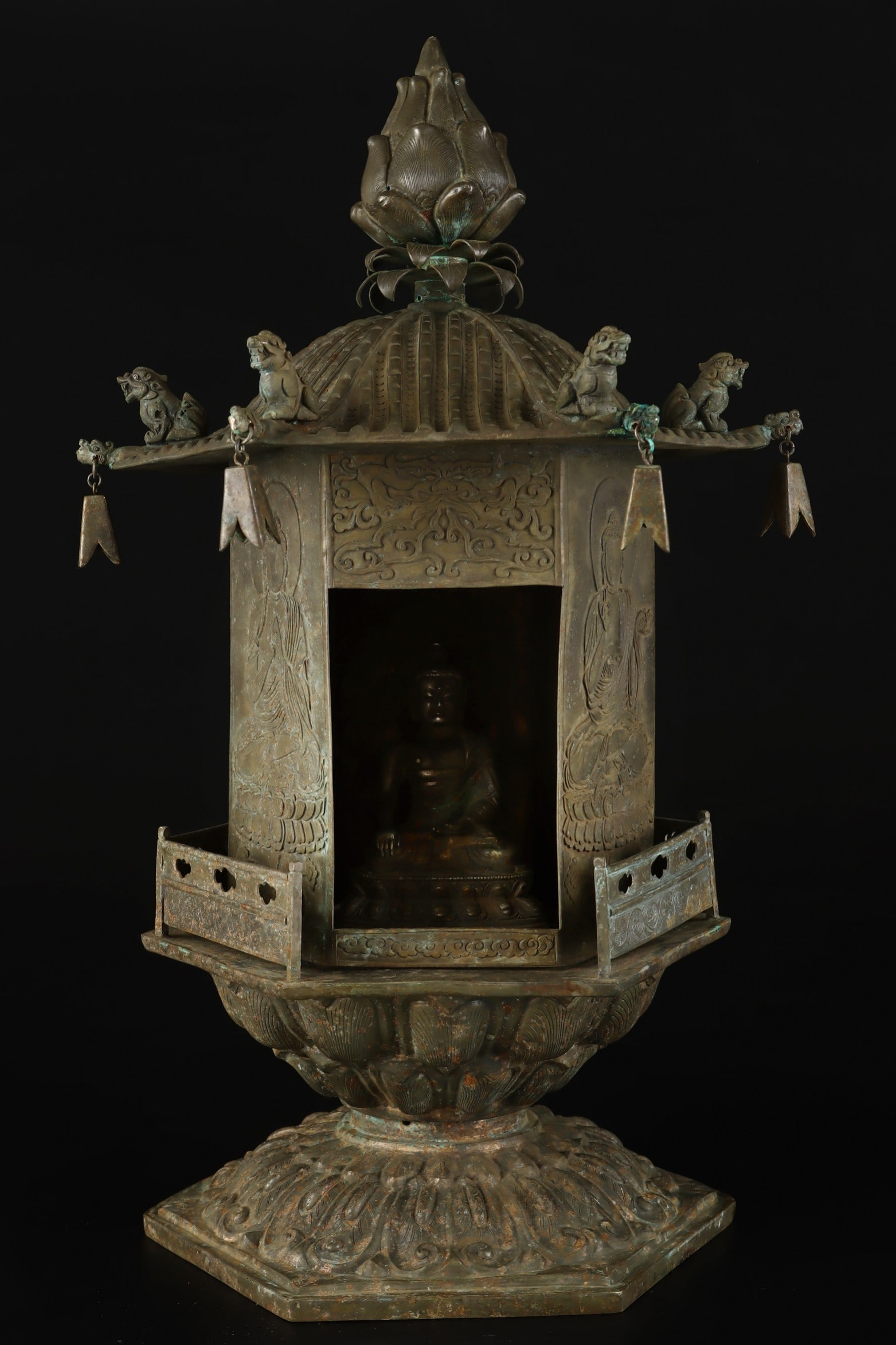 A Exquisite Copper Hexagonal Buddhist Niche: A Exquisite Copper Hexagonal Buddhist Niche,Tang Dynasty, China,Size:16.5inx9.1in,Weight:3400g 铜制六方佛龛,中国唐代