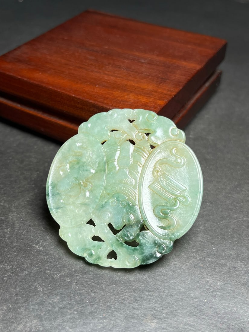 A Exquisite Jadeite Jade pendant - 7