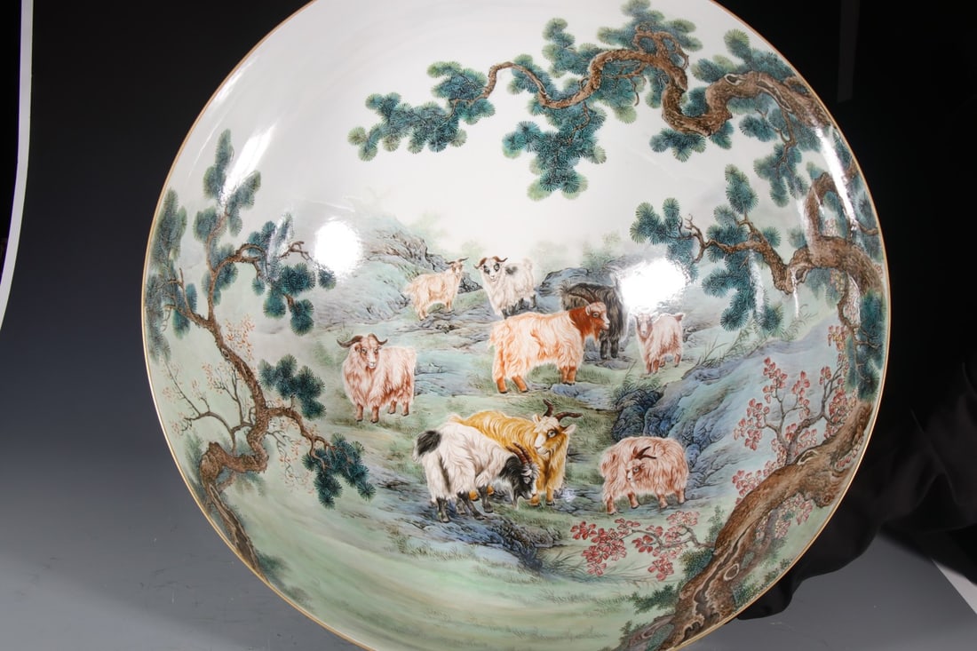 A Exquisite Enamel Sheep Pattern Bowl - 3