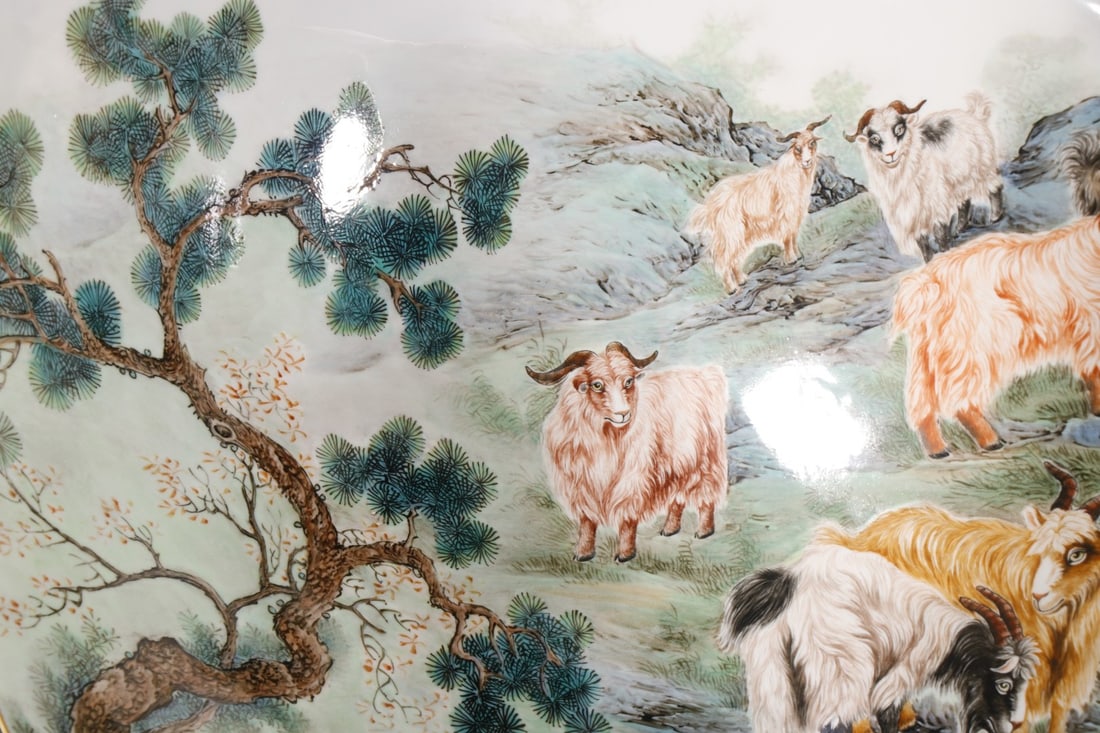A Exquisite Enamel Sheep Pattern Bowl - 4