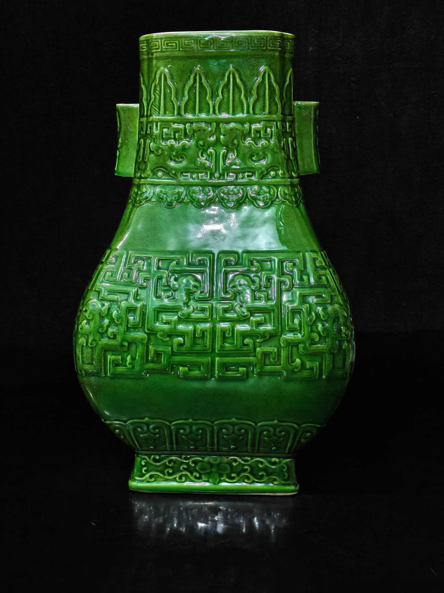 A Exquisite Green Glazed Dragon Pattern Double-Ears Vase - 3