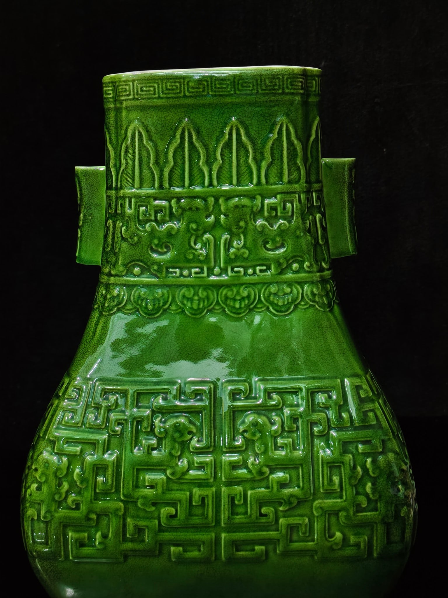 A Exquisite Green Glazed Dragon Pattern Double-Ears Vase - 5