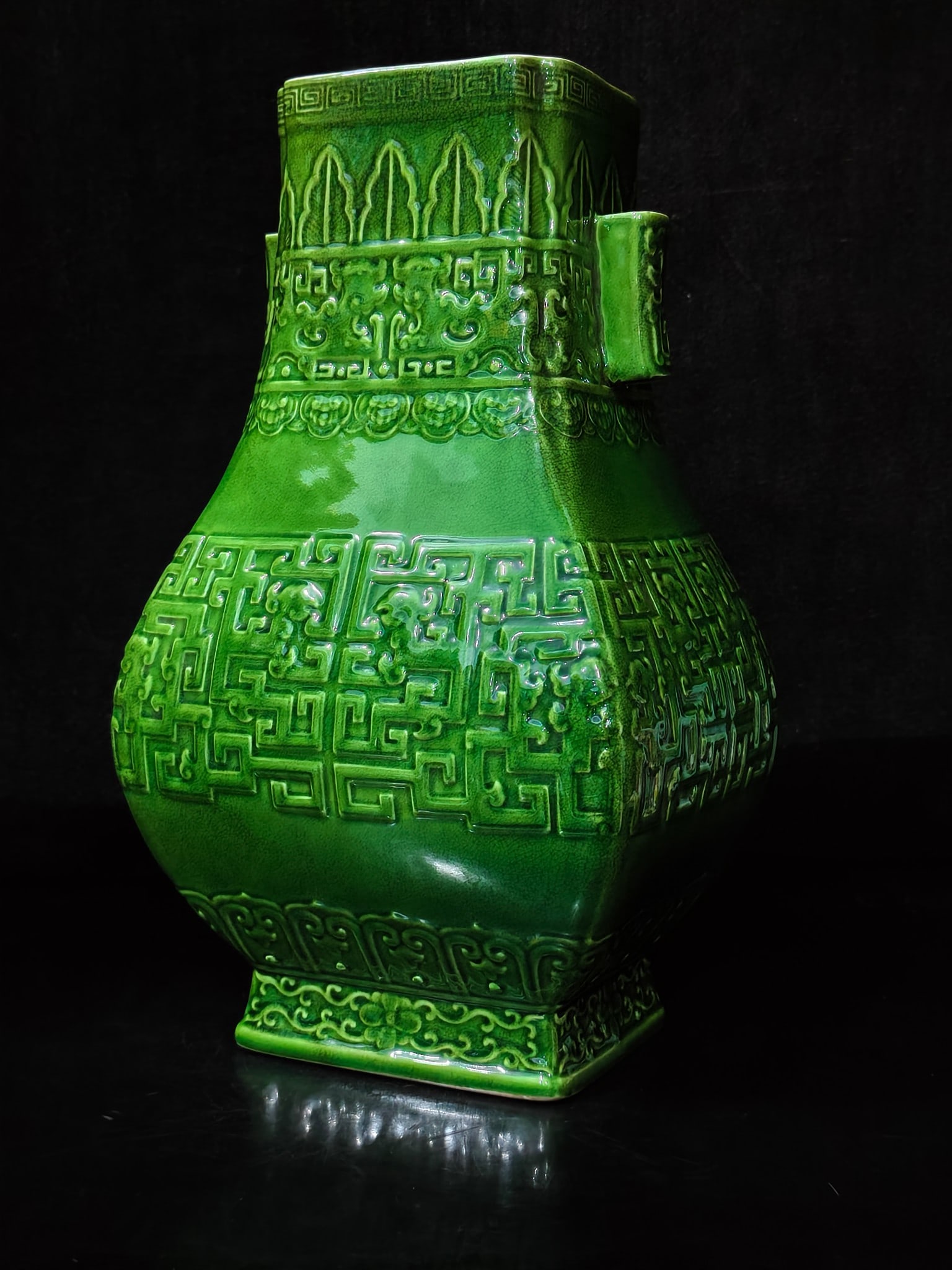 A Exquisite Green Glazed Dragon Pattern Double-Ears Vase - 8
