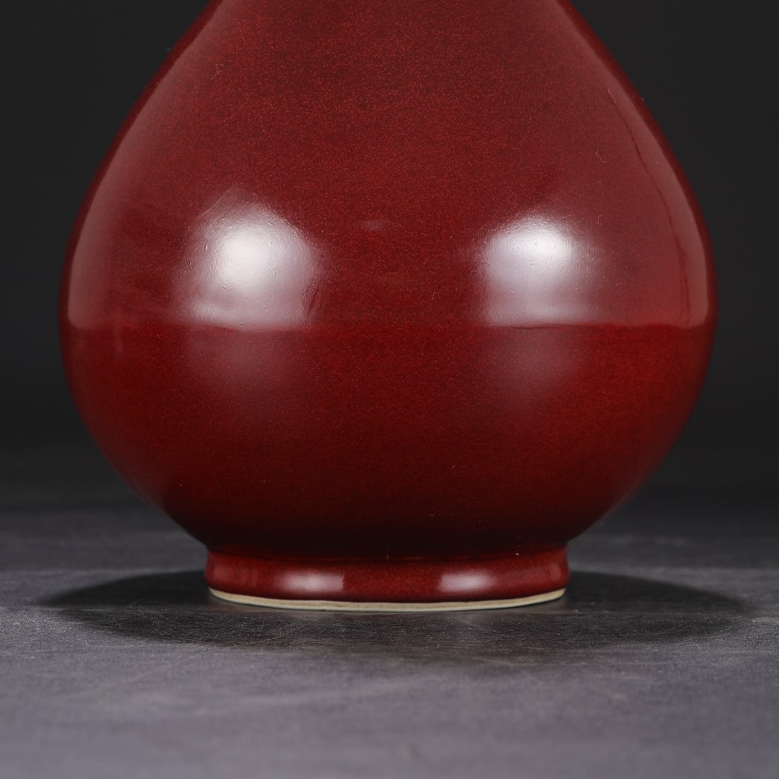 A Exquisite Ruby Red Glazed Vase - 8