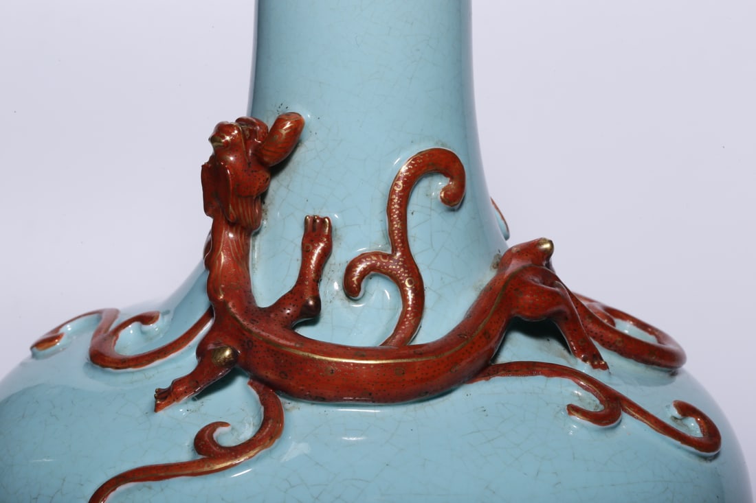 A Exquisite Celadon Glazed Dragon Pattern Vase - 3