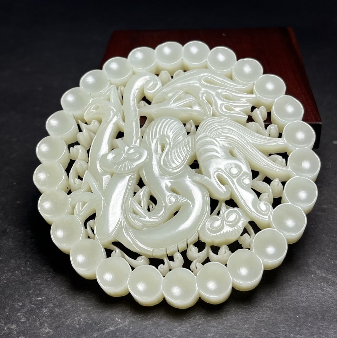 A Exquisite Hotan Jade Dragon Pattern Jade Pendant - 2