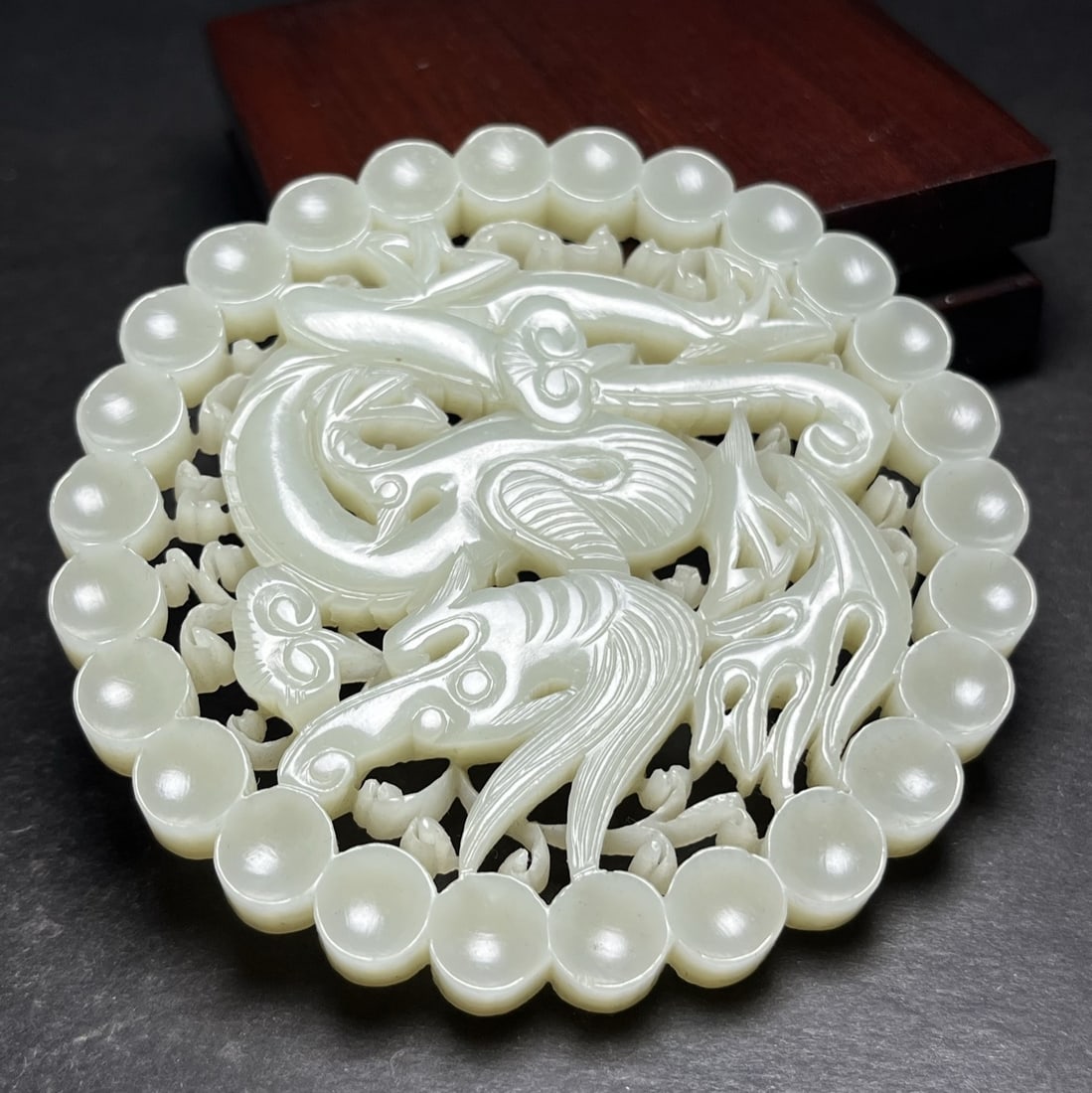 A Exquisite Hotan Jade Dragon Pattern Jade Pendant - 3