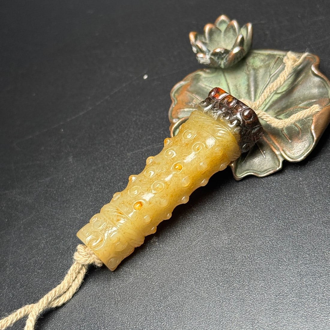 A Exquisite Hotan Jade Pendant - 4
