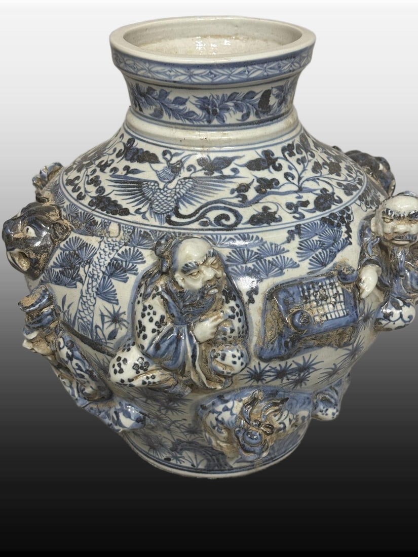 A Exquisite Blue and White Figures Pattern Jar - 3
