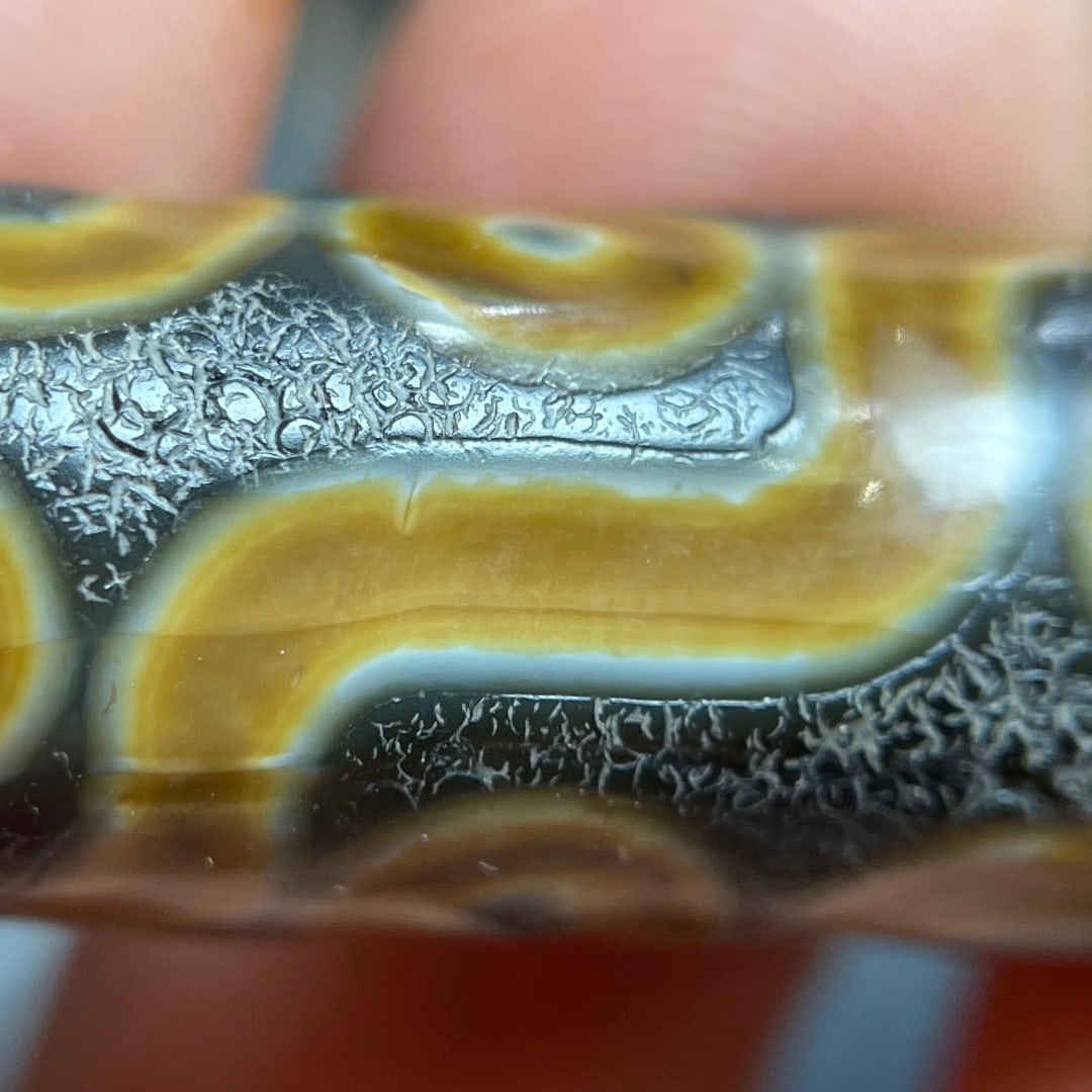 A Exquisite Nine Eye Dzi bead - 5