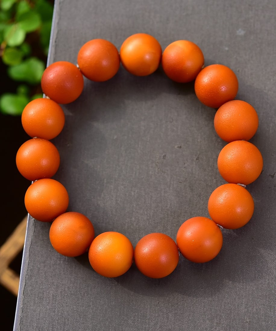 A Exquisite Amber Bracelets - 3