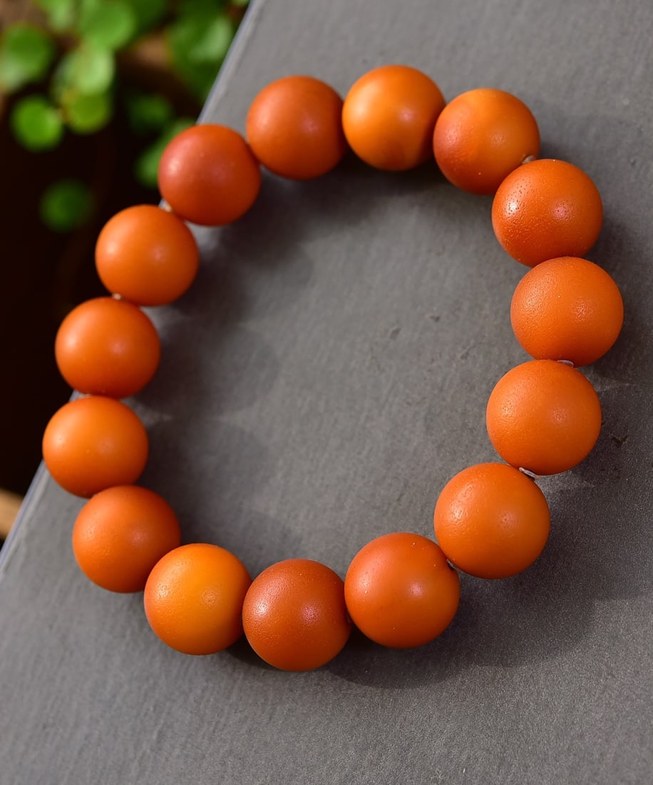A Exquisite Amber Bracelets - 4