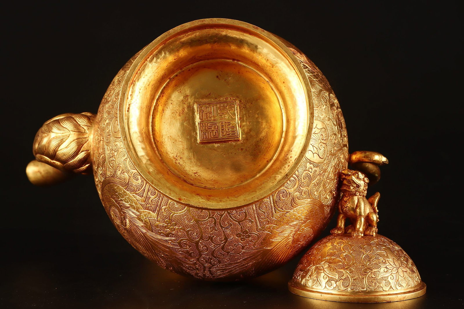 A Exquisite Gilt Bronze Phoenix Pattern Ewer - 9