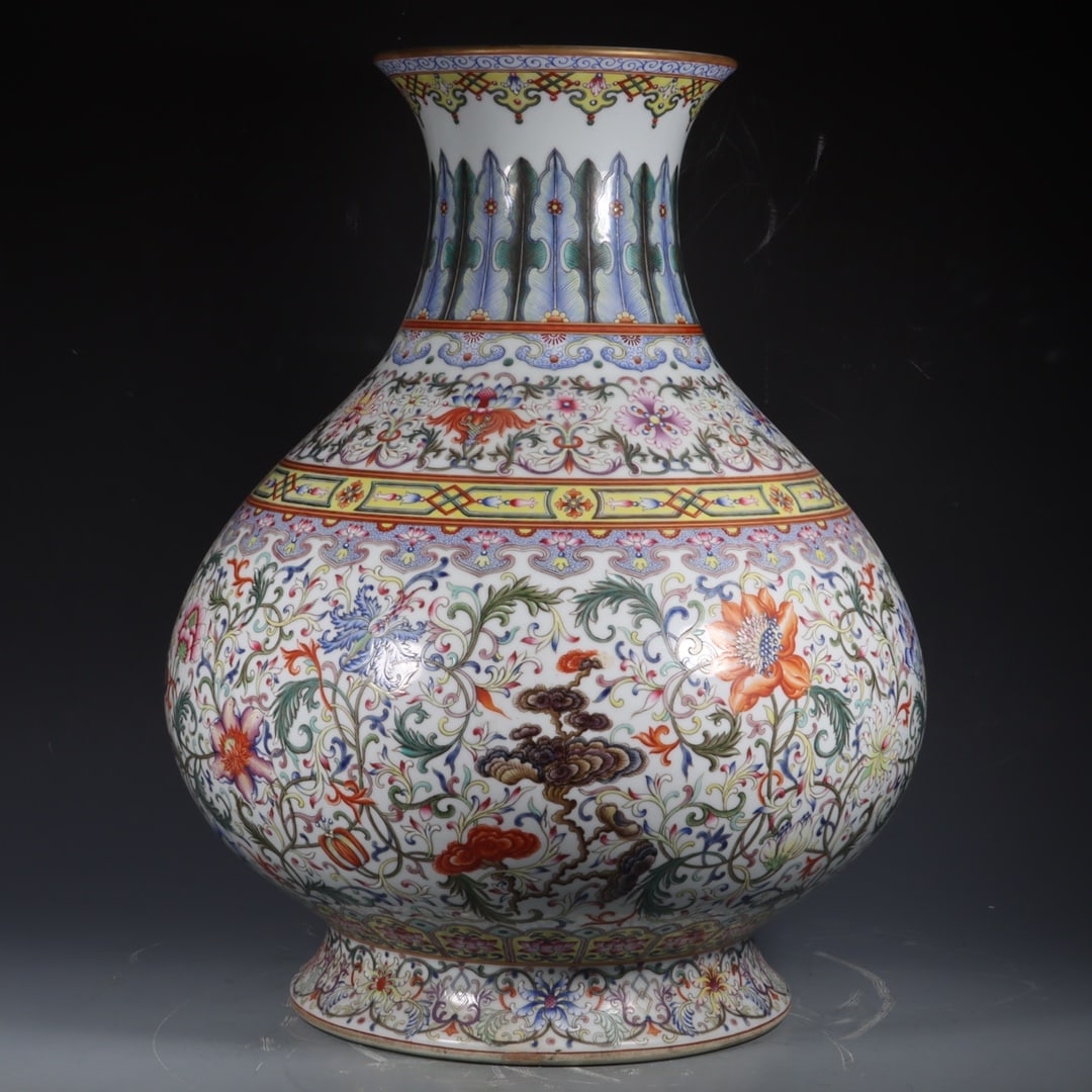 White Ground Famille-Rose Flower Pattern Vase (1 of 9)