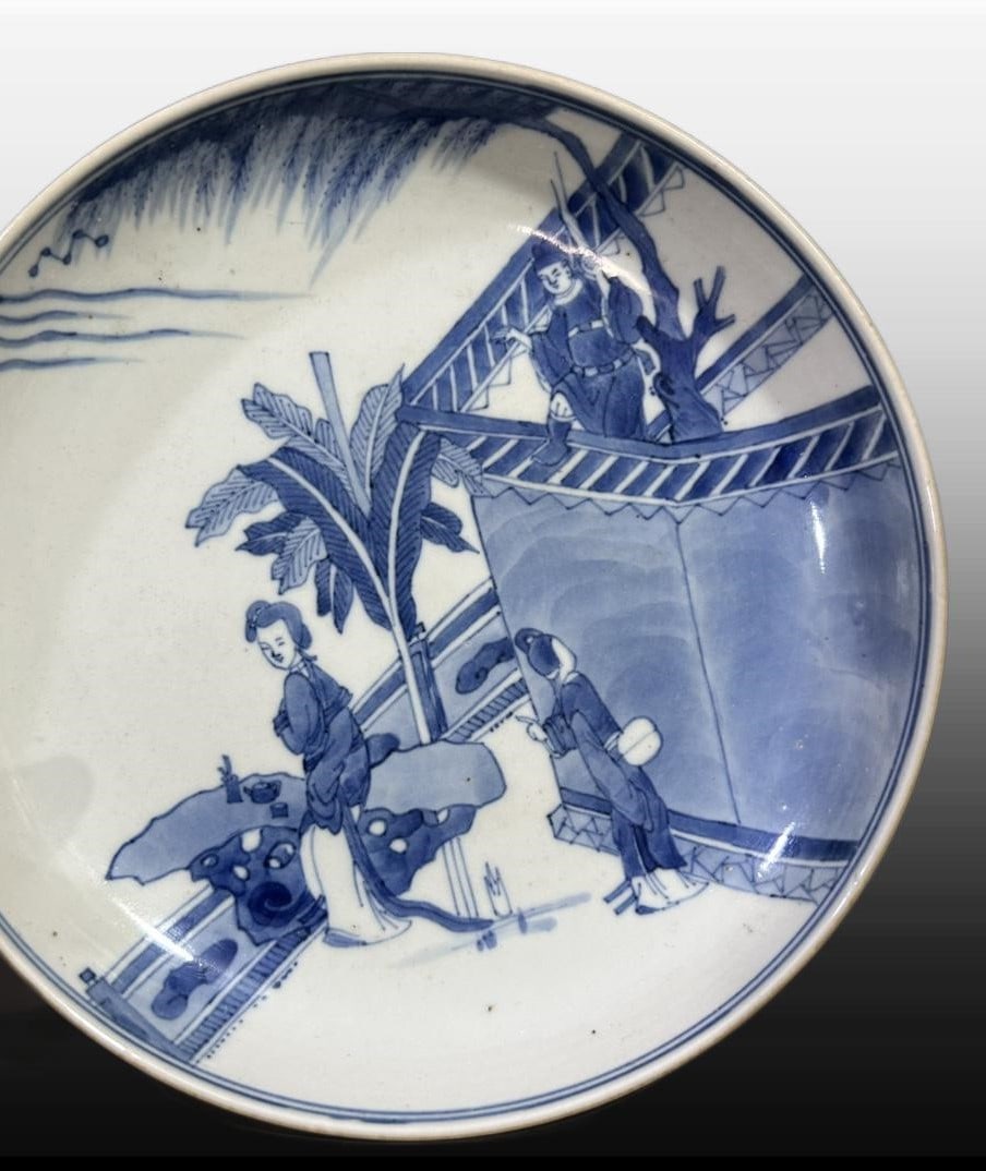 A Exquisite Blue and White Figures Pattern Plate - 4