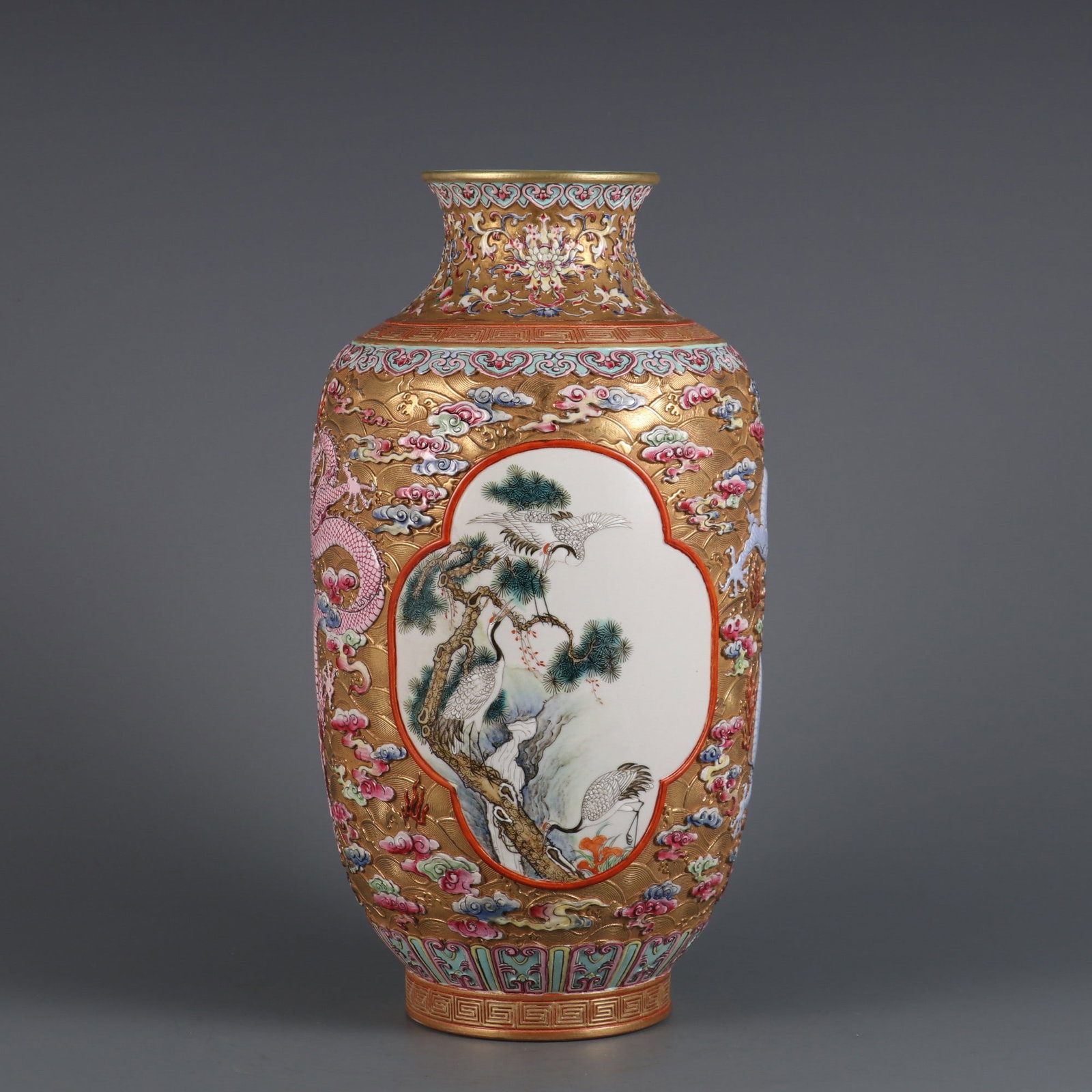 A Exquisite Gold Ground Famille-Rose Flower and Bird Pattern Vase: A Exquisite Gold Ground Famille-Rose Flower and Bird Pattern Vase,Qing Dynasty, China,Qianlong Six-character Mark,Size:11.4inx5.9inx3.1in 金地粉彩花鸟纹ல