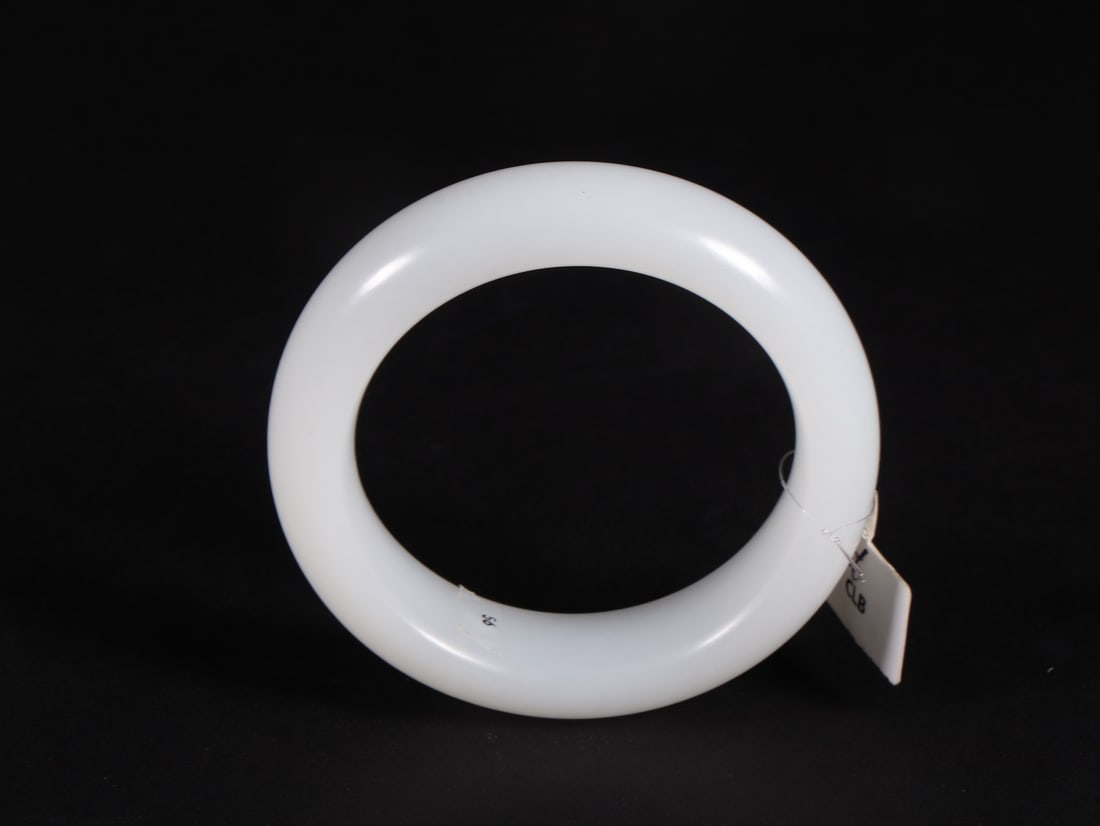 A Exquisite Hotan White Jade Bracelet (1 of 9)