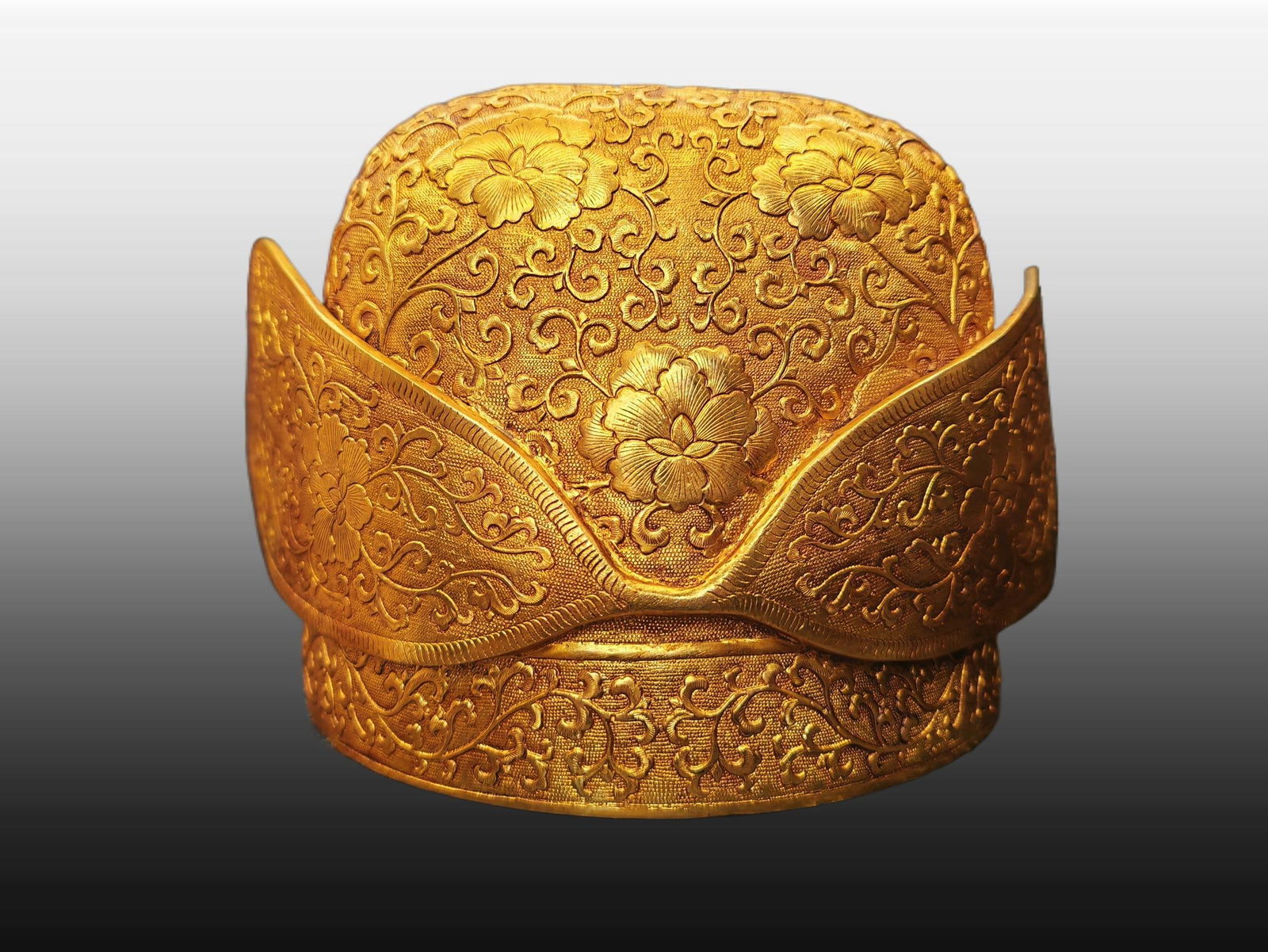 A Exquisite Gilt Bronze Hat - 4