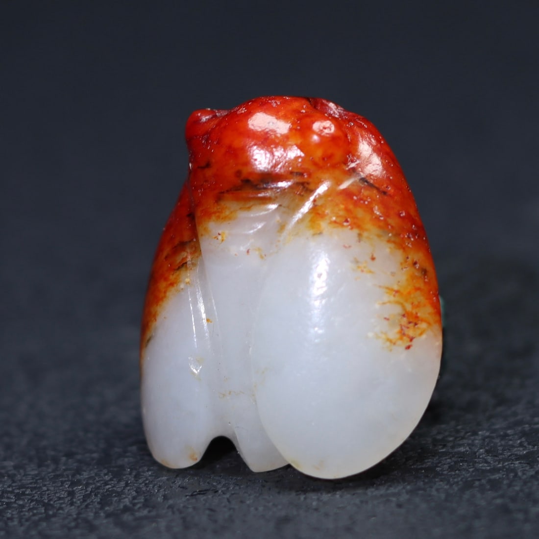 A Exquisite Hotan Jade Cicada - 2