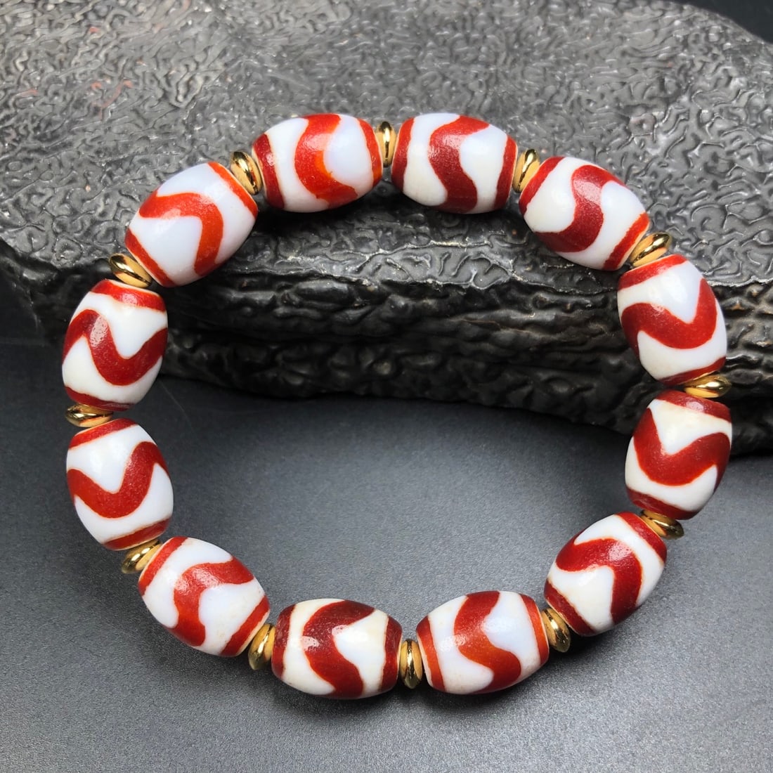 A Exquisite Tiger Tooth Dzi bead Bracelets - 4
