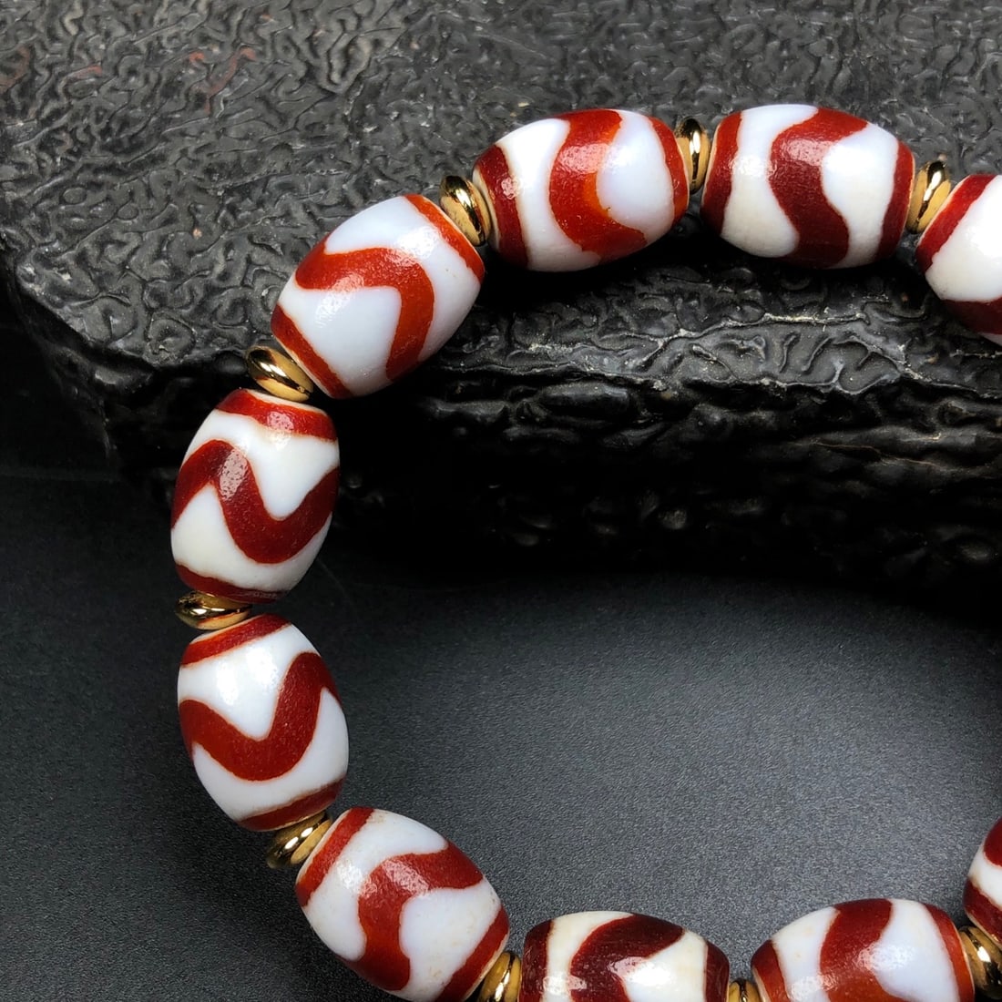 A Exquisite Tiger Tooth Dzi bead Bracelets - 5
