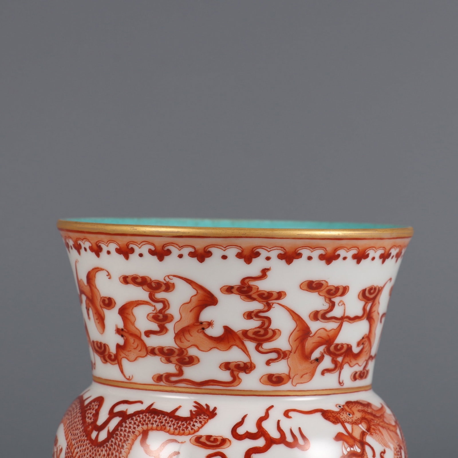 A Exquisite Iron-Red Dragon Pattern Jar - 4