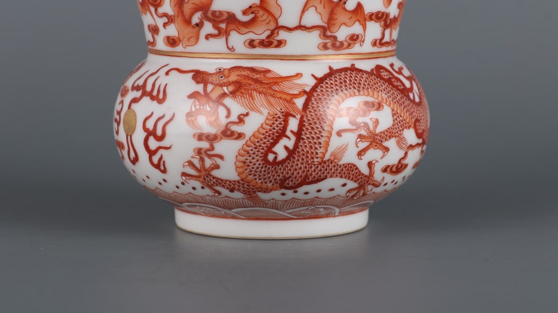 A Exquisite Iron-Red Dragon Pattern Jar - 5