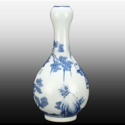 A Exquisite Blue and White Character and Story Pattern Vase: A Exquisite Blue and White Character and Story Pattern Vase,Republic of China,With Mark,Size:8.8inx4.5in