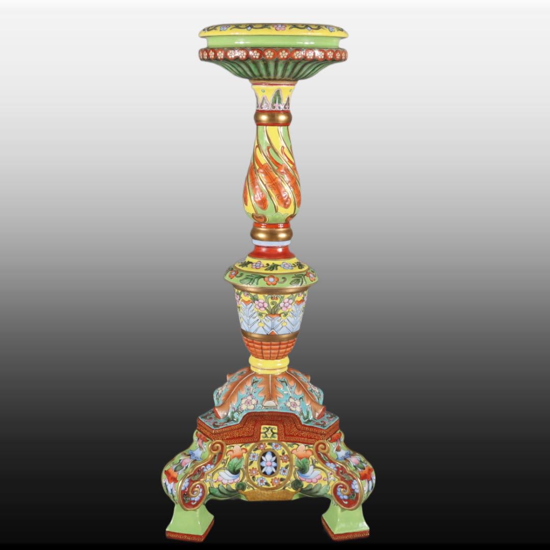 A Exquisite Famille-Rose Painted Gold Flower Pattern Candlestick: A Exquisite Famille-Rose Painted Gold Flower Pattern Candlestick,Qing Dynasty, China,Yongzheng Four-character Mark,Size:18.1inx4.3inx7.5in