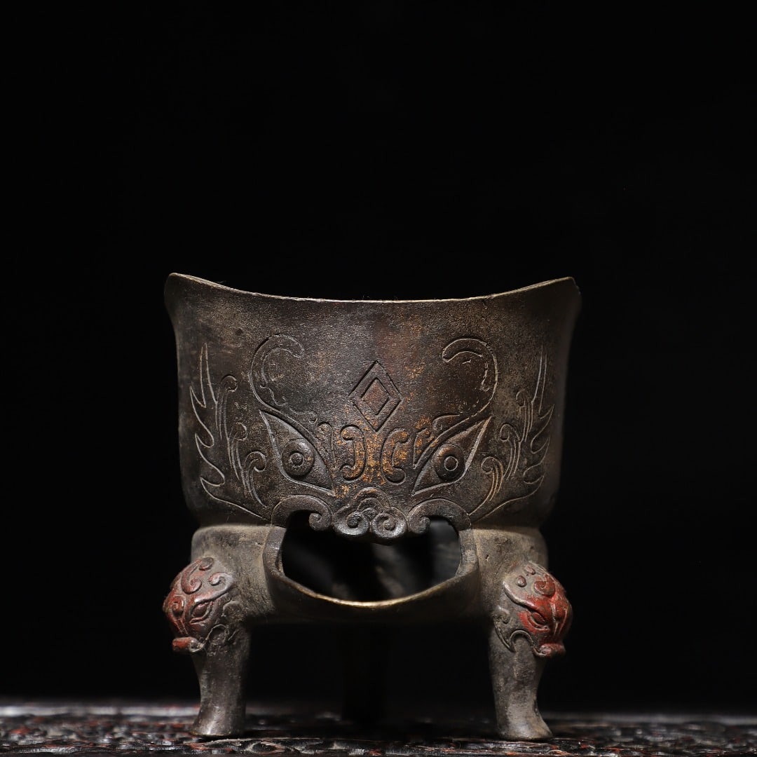 A Exquisite Gold-Foiled Bronze Beast-Face Pattern Censer: A Exquisite Gold-Foiled Bronze Beast-Face Pattern Censer,Qing Dynasty, China,Size:5.1inx4.7inx4.1in,Weight:1250g