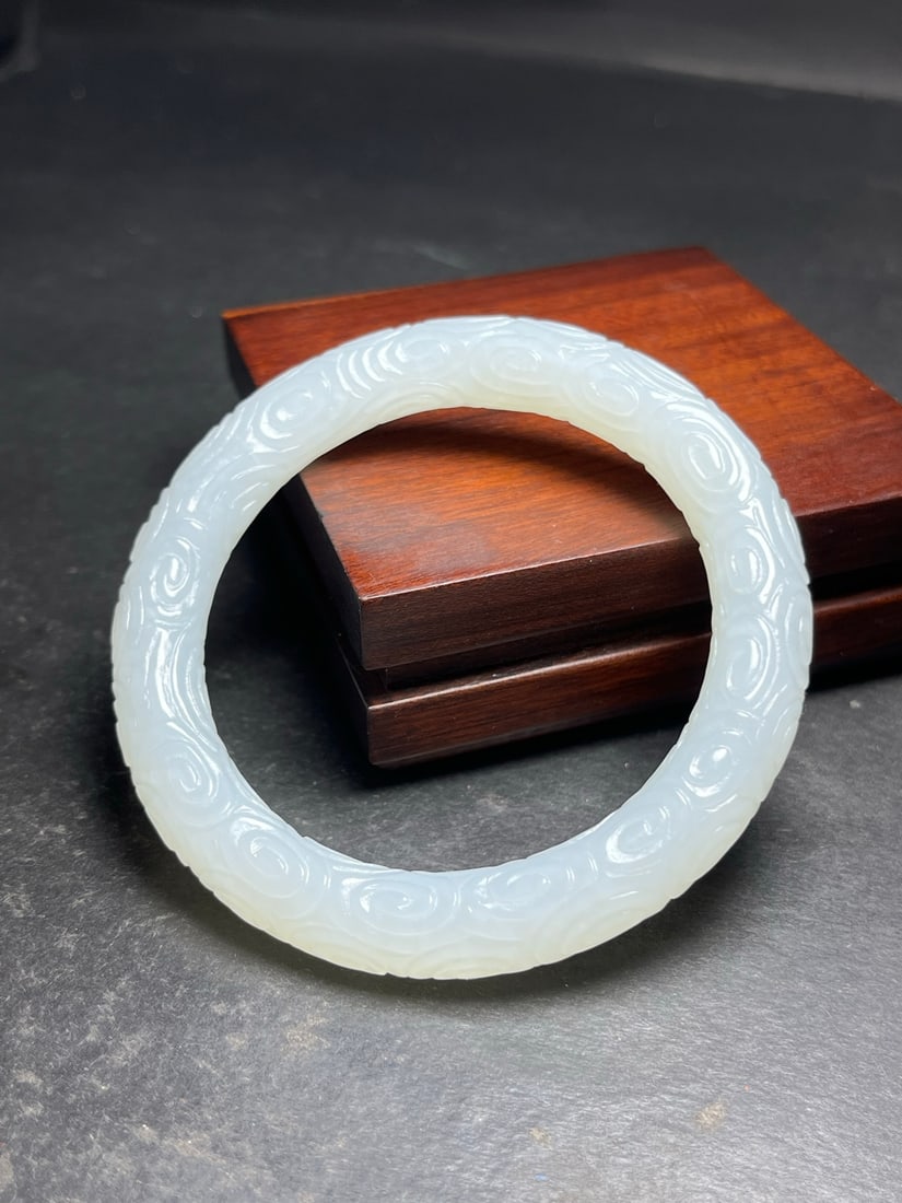 A Exquisite Hotan Jade Auspicious Cloud Pattern Bracelets - 6
