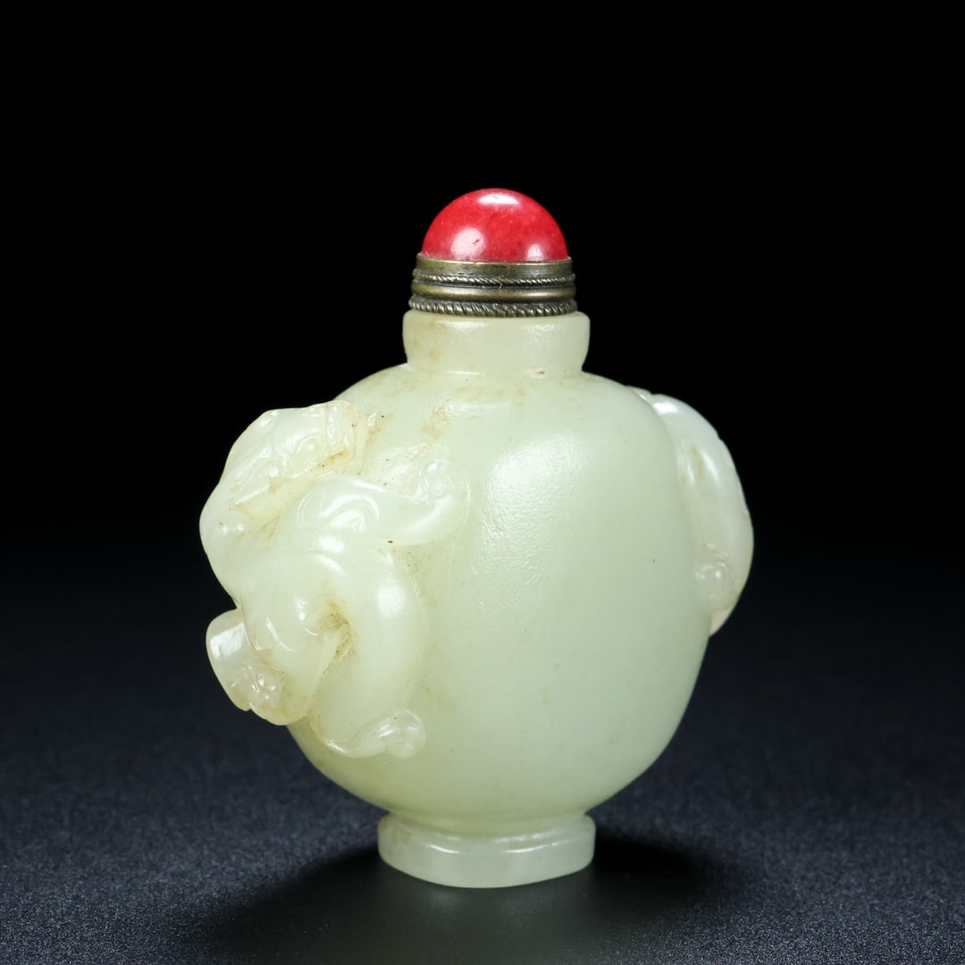 A Exquisite Hotan Jade Dragon Pattern Snuff Bottle - 2