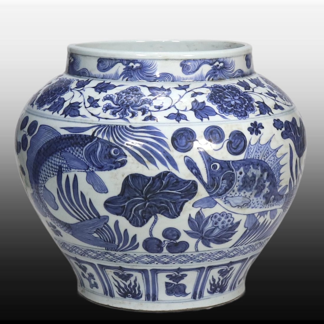 A Exquisite Blue and White Fish and Lotus Pattern Jar: A Exquisite Blue and White Fish and Lotus Pattern Jar,Yuan Dynasty, China,Size:11.4inx8.3in 青花鱼藻纹罐,中国元代
