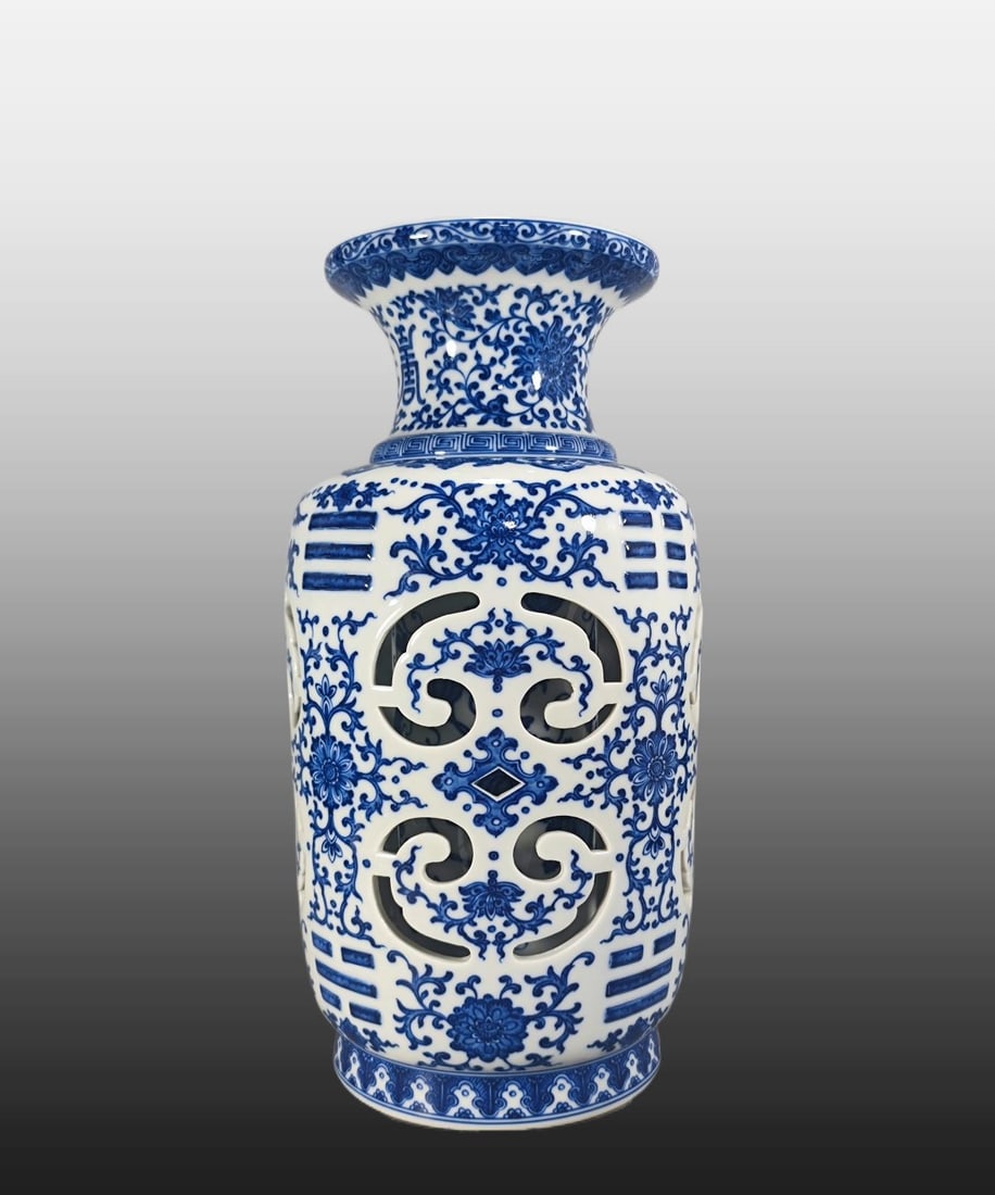 A Exquisite Blue and White Lotus Pattern Vase: A Exquisite Blue and White Lotus Pattern Vase,Qing Dynasty, China,Qianlong Six-character Mark,Size:15.9inx6.3inx8.3inx6.6in