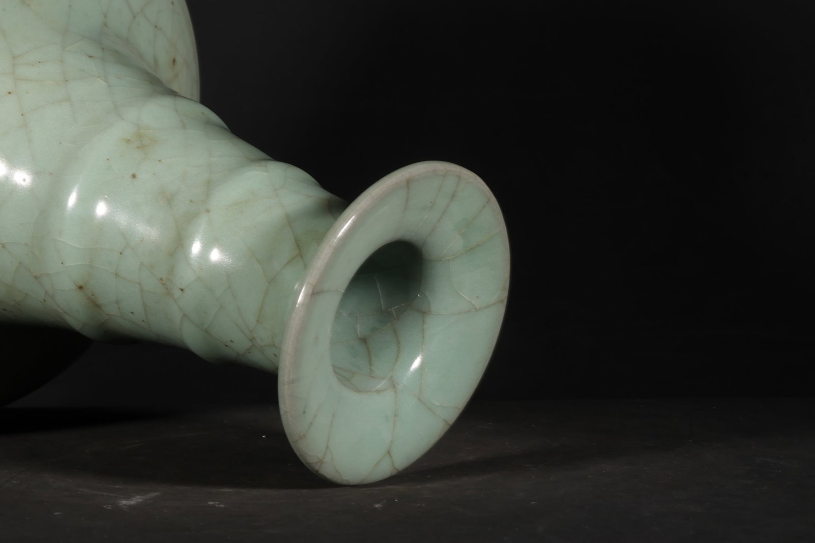 A Exquisite Guan Yao Celadon Glazed String Pattern Vase - 7