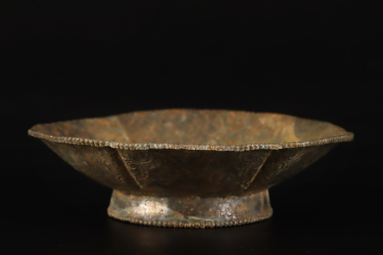 A Exquisite Copper Phoenix Pattern Plate - 2