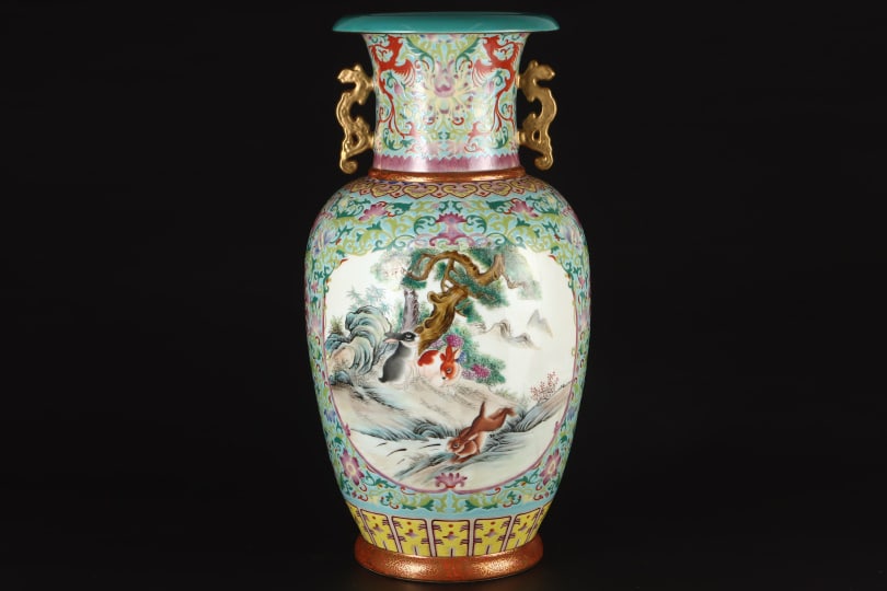 A Exquisite Enamel Auspicious Beast Pattern Vase - 4