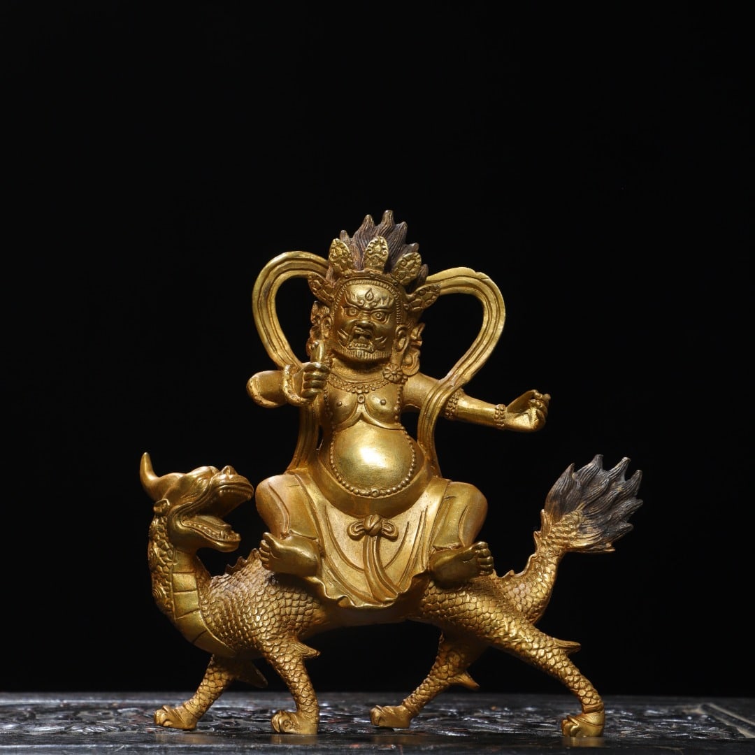 A Exquisite Gilt Bronze Statue of Mammon Ornament: A Exquisite Gilt Bronze Statue of Mammon Ornament,Ming Dynasty, China,Size:7.5inx7.5inx1.6in,Weight:880g 铜鎏金财神摆件,中国明代