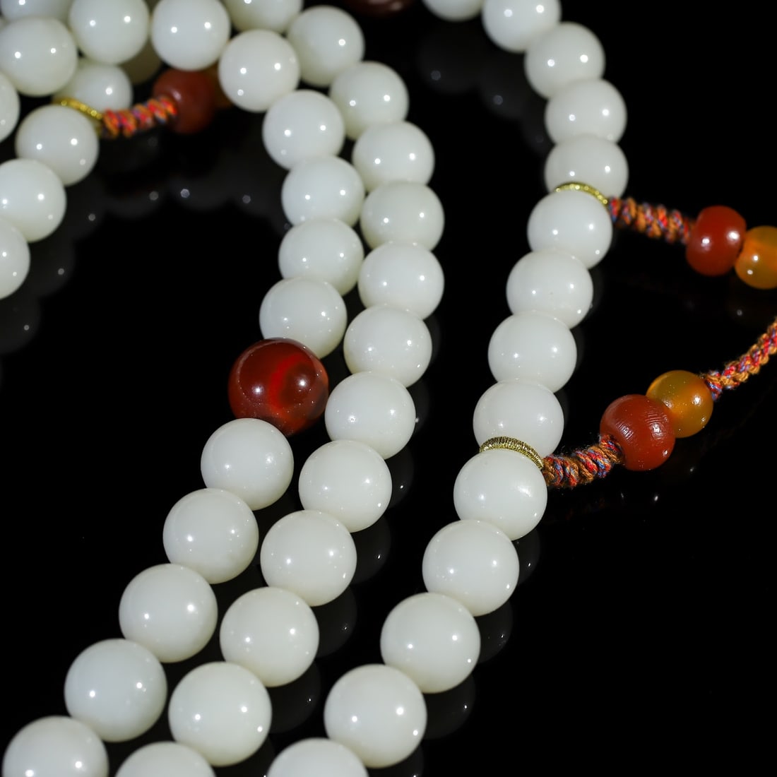 A Exquisite Hotan Jade Necklace - 9