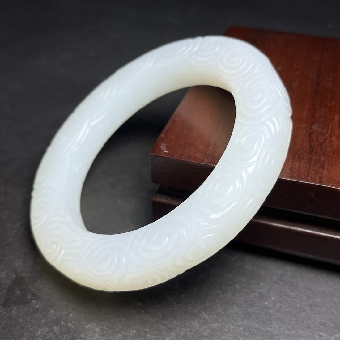A Exquisite Hotan Jade Auspicious Cloud Pattern Bracelets - 4