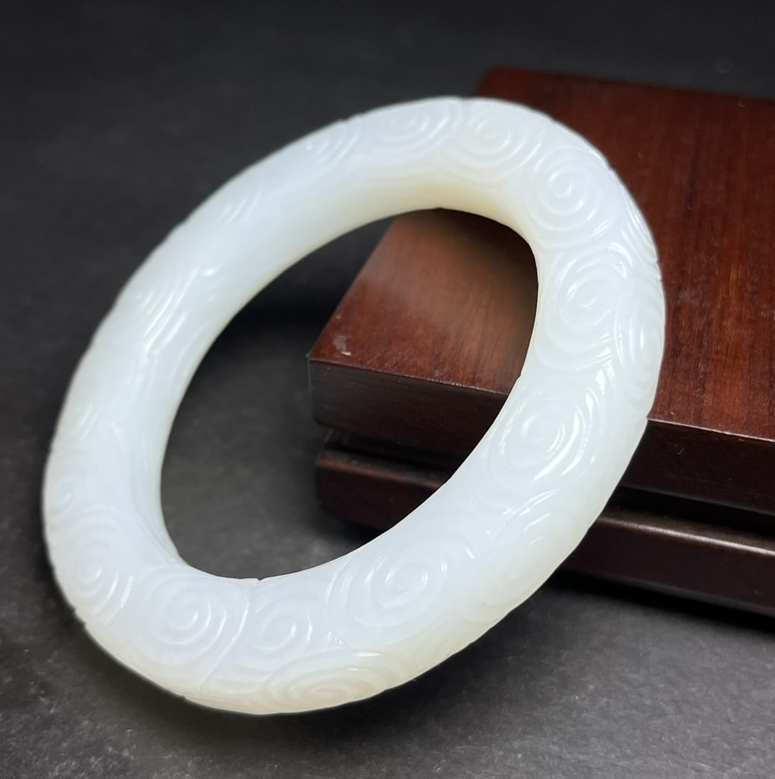 A Exquisite Hotan Jade Auspicious Cloud Pattern Bracelets - 6