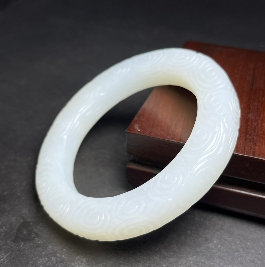 A Exquisite Hotan Jade Auspicious Cloud Pattern Bracelets - 7