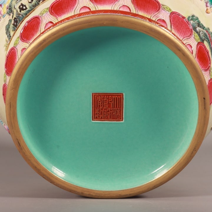 A Exquisite Enamel Gold Ground Figures Pattern Vat - 9