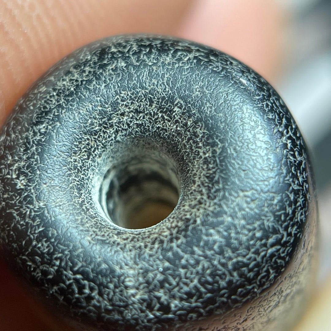 A Exquisite Black White Dzi bead - 4