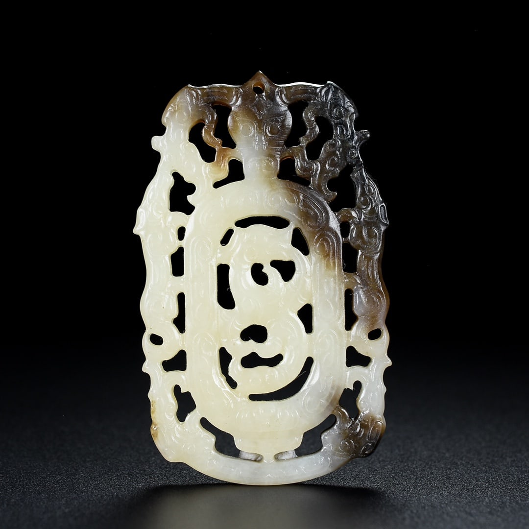 A Exquisite Hotan Jade Dragon Pattern Jade Pendant - 2