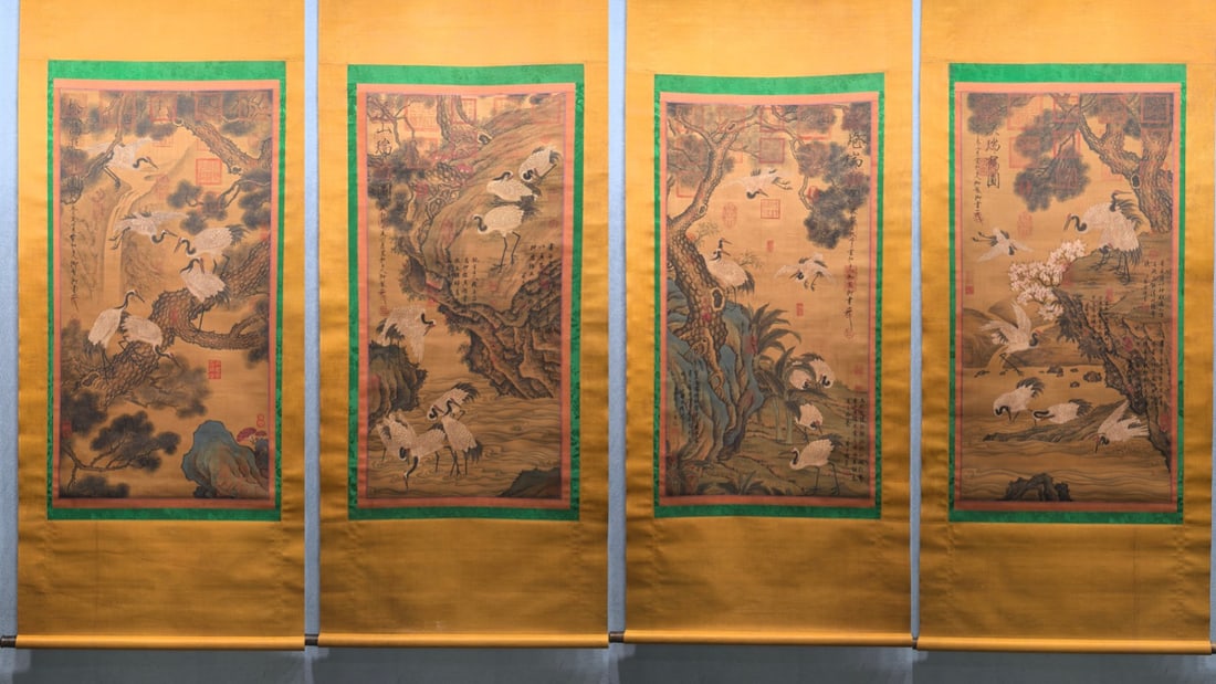 A Set of Chinese Vertical Scroll Ink Paintings of Flowers and Birds on Silk: A Set of Chinese Vertical Scroll Ink Paintings of Flowers and Birds on Silk,Song Dynasty, China,Emperor Huizong of Song,without frame size:24.8inx48.2in