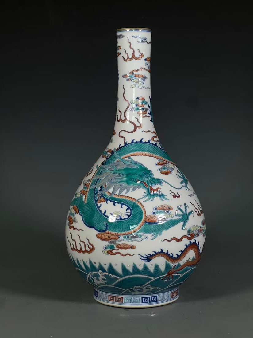 A Exquisite Doucai Dragon Pattern Vase: A Exquisite Doucai Dragon Pattern Vase,Qing Dynasty, China,Yongzheng Six-character Mark,Size:15.4inx1.8inx4.9in