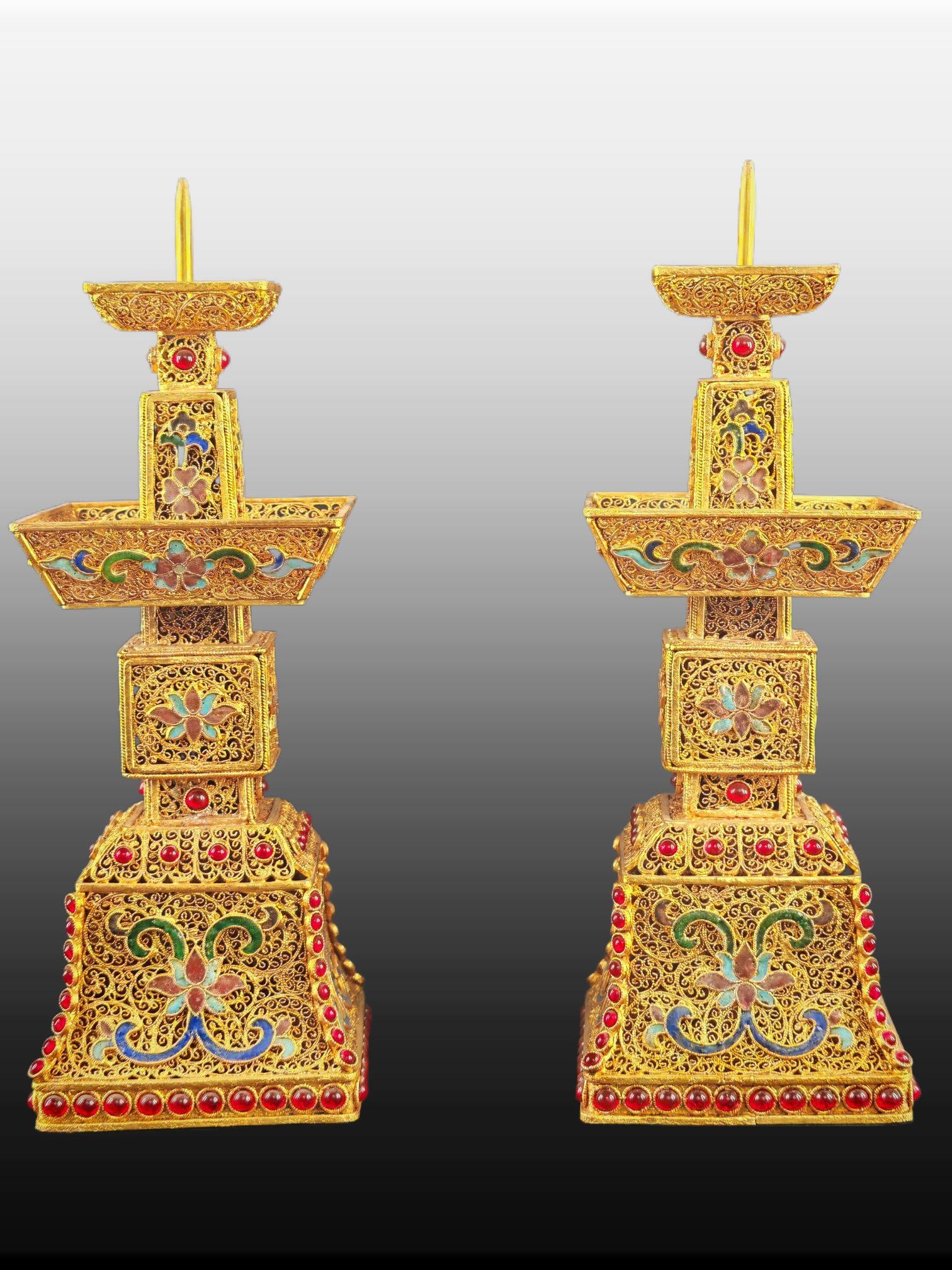 A pair of Exquisite Gilt Bronze Inlaid Gems Candlestick: A pair of Exquisite Gilt Bronze Inlaid Gems Candlestick,Qing Dynasty, China,Qianlong Four-character Mark,Size:8.7inx3.1in